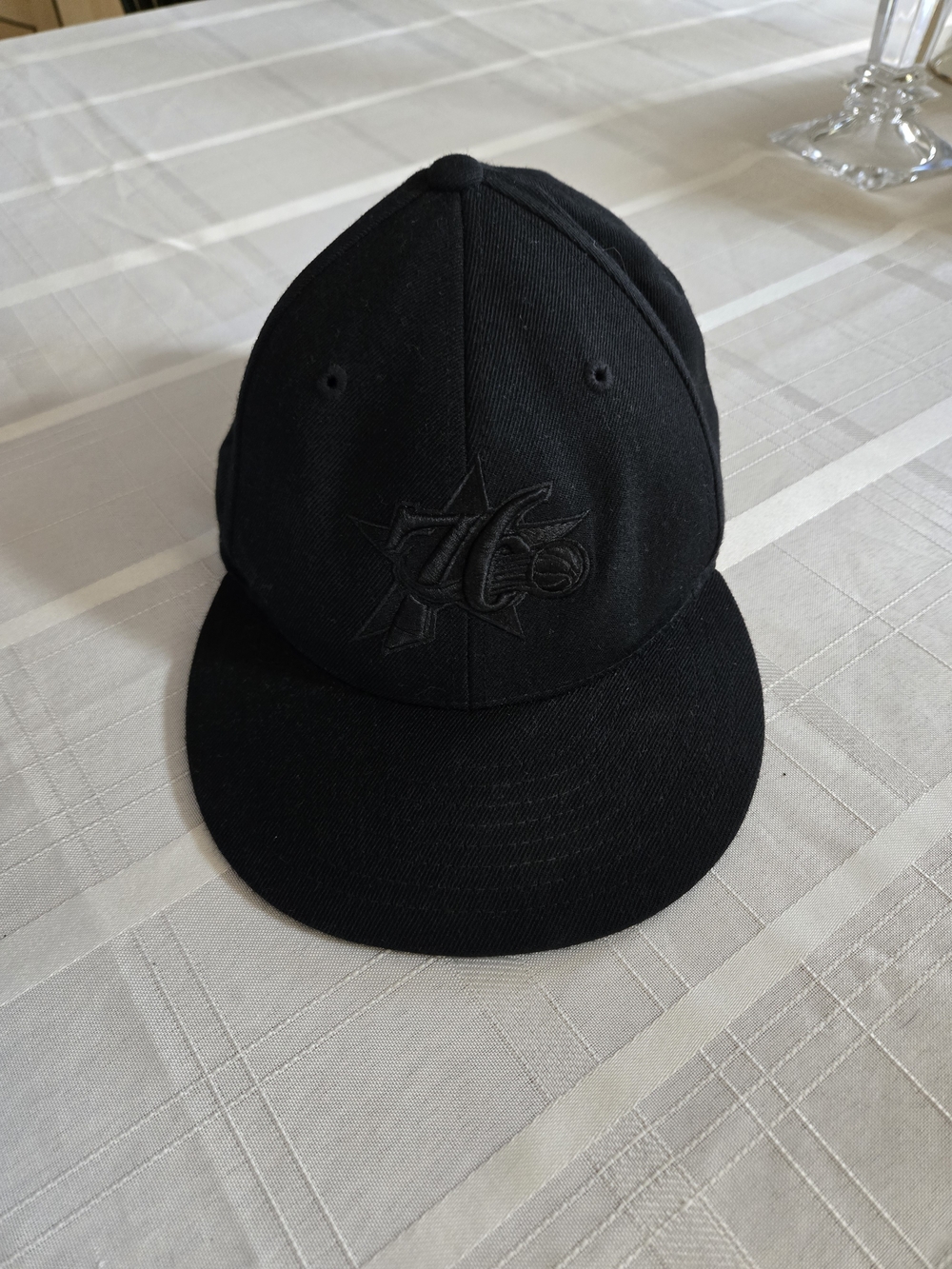 Vintage Reebok Philadelphia 76ers Black on Black Fitted Hat NBA 100% Wool